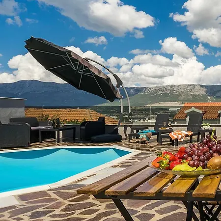 Areloj Semesterbostad *